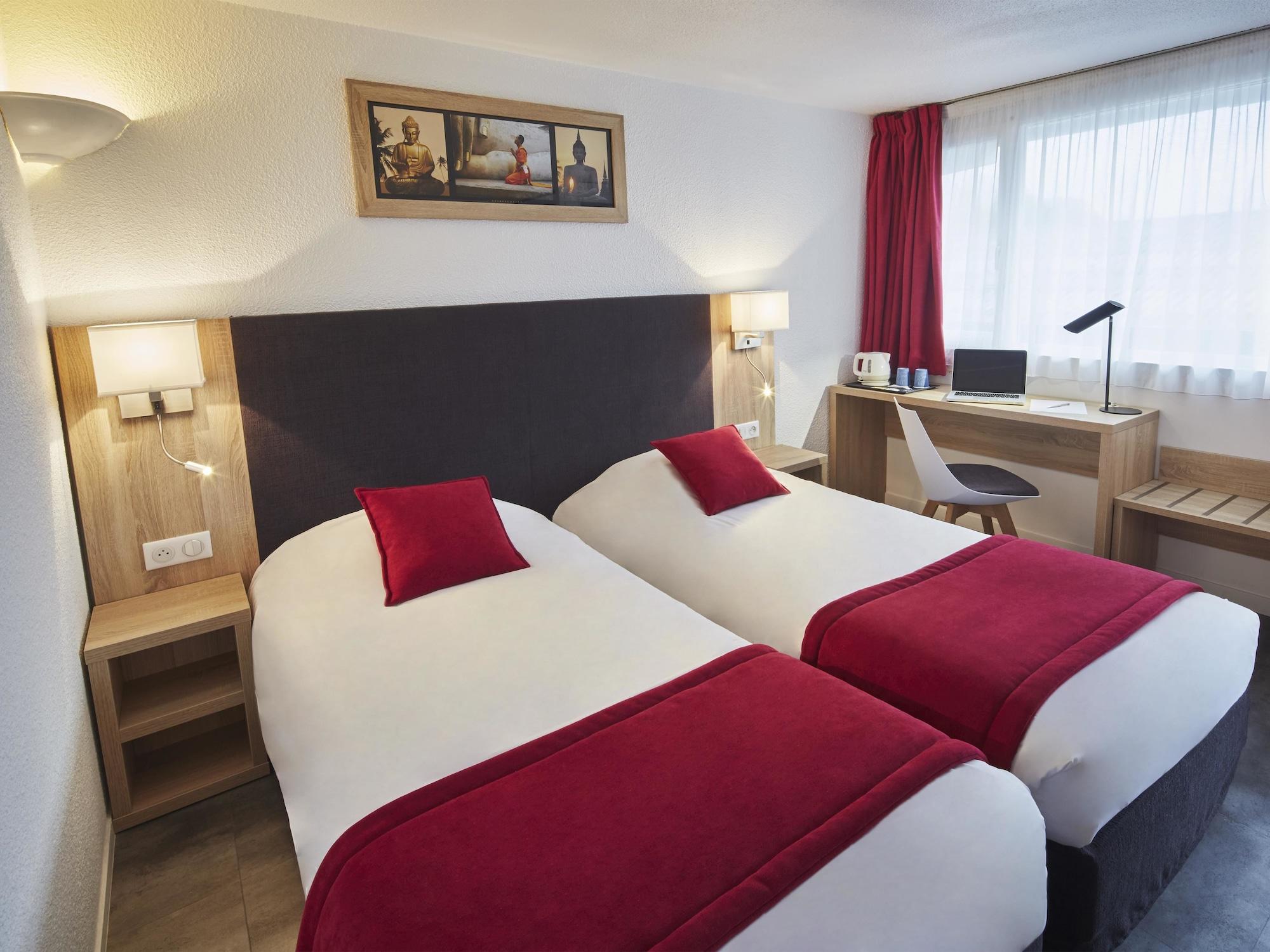 Kyriad Lille Est - Hem Экстерьер фото
